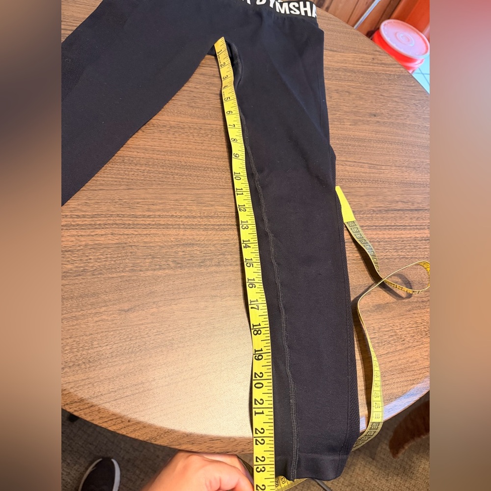 Gymshark Black Leggings with Logo Waistband - Picture 5 of 6
